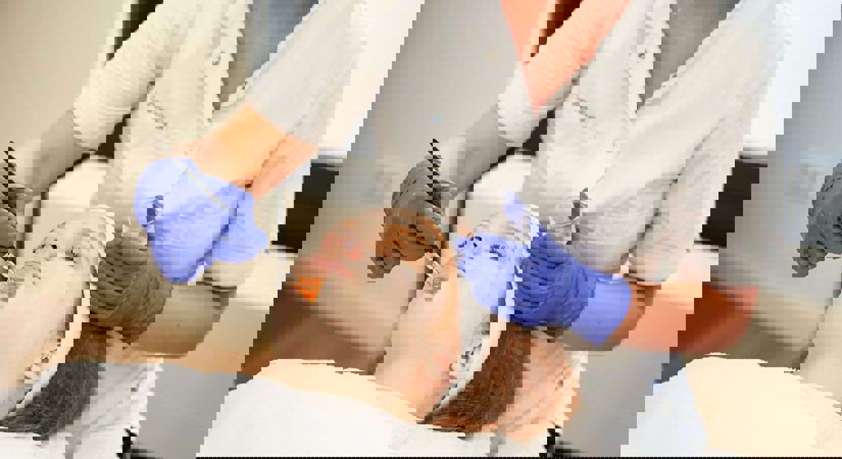Medizinische Peelings Bei Cosmetique Totale
